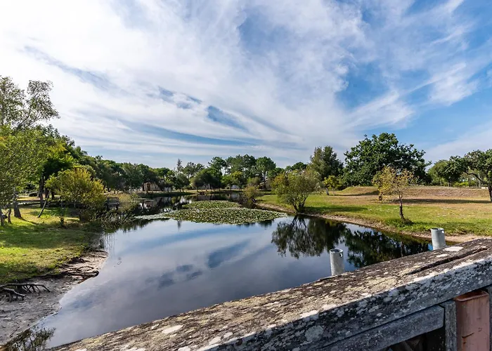 Les Moussaillons بيت للعطل